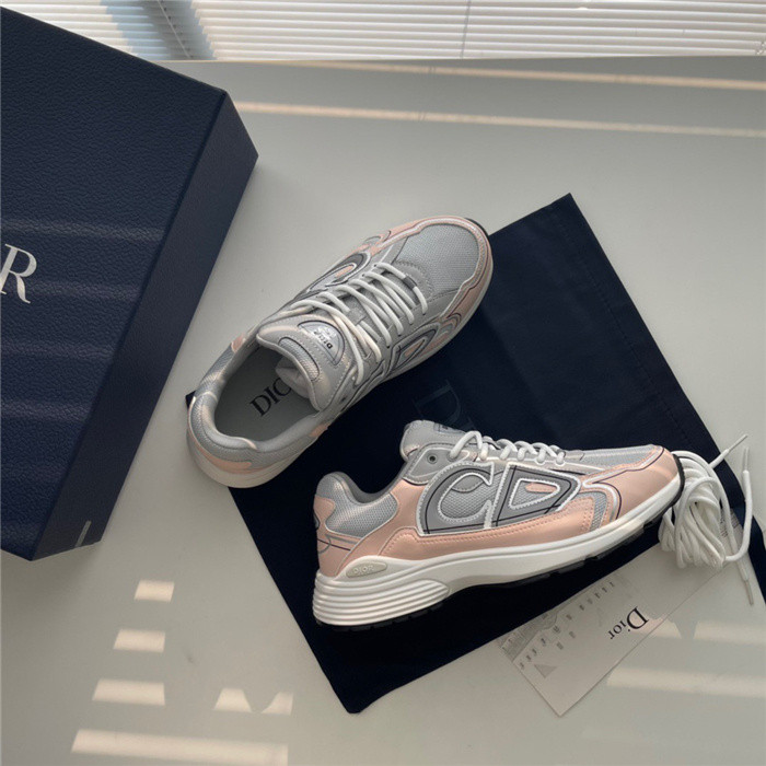 D*or b30 sneaker