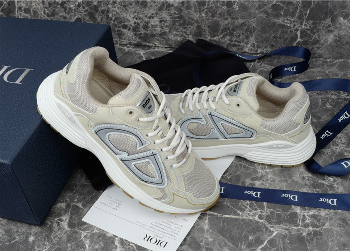 D*or b30 sneaker