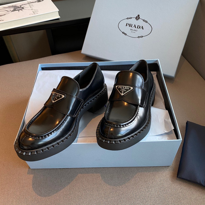 pr0da loafers