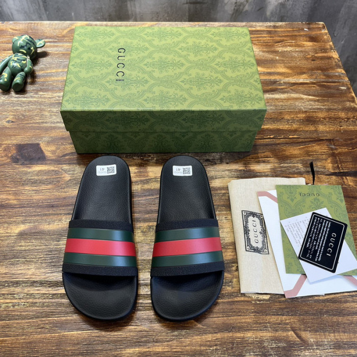 GUCC SANDALS