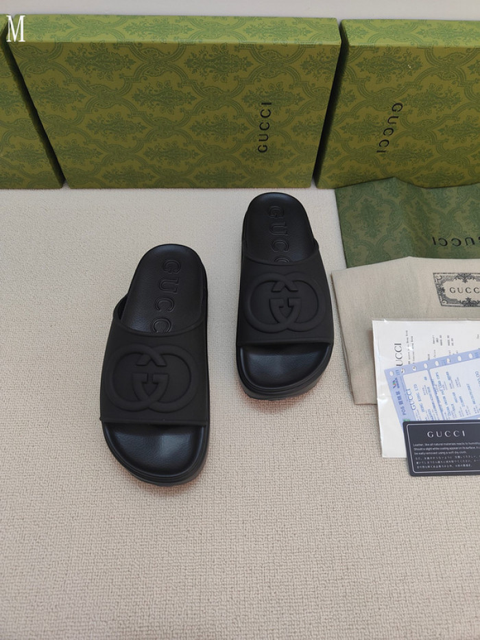 GUCC SANDALS