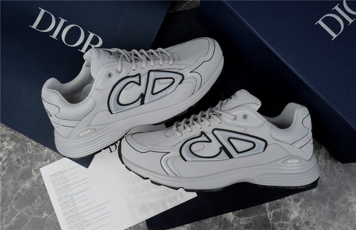 D*or b30 sneaker