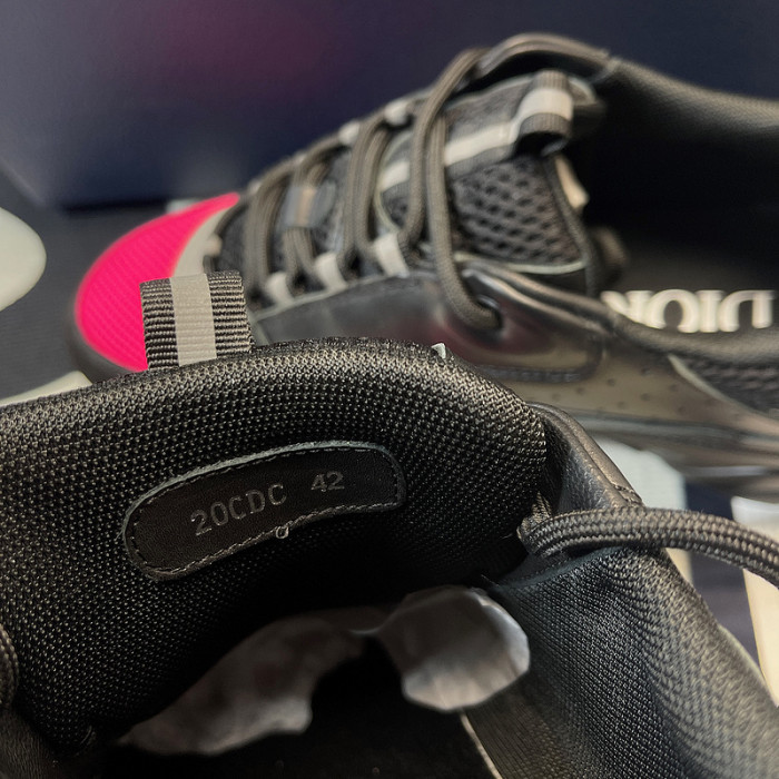 D*or b22 sneakers