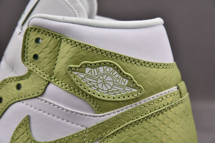 jordan 1 mid green python (w) dv2959-113