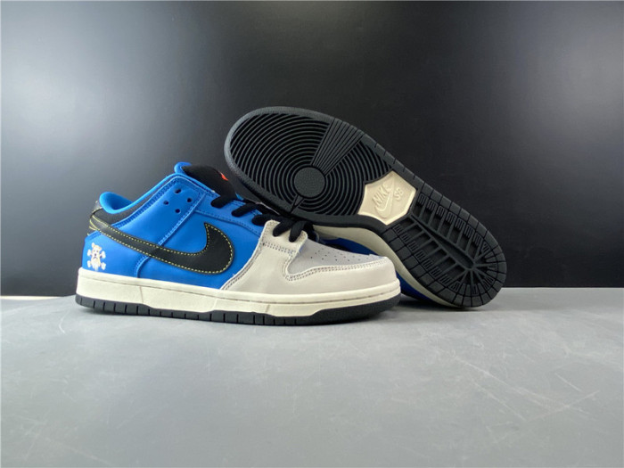 instant skateboard x nike dunk sb low cz5128-400