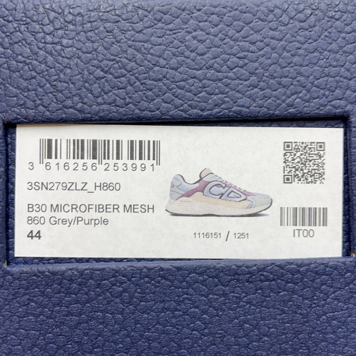 D*or b30 sneaker