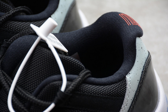 DIOR B30 SNEAKER