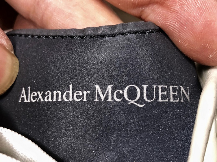 mq sneakers